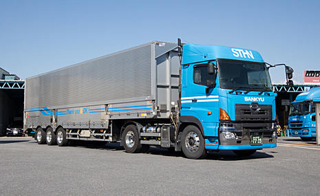 重量トレーラ車